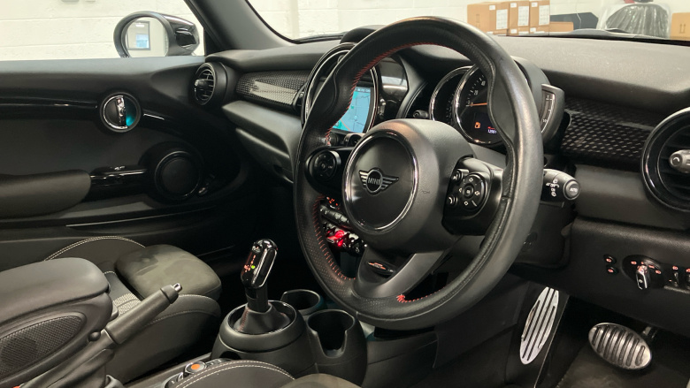 MINI Hatchback 2.0 Cooper S Sport II 3dr Auto Petrol Hatchback